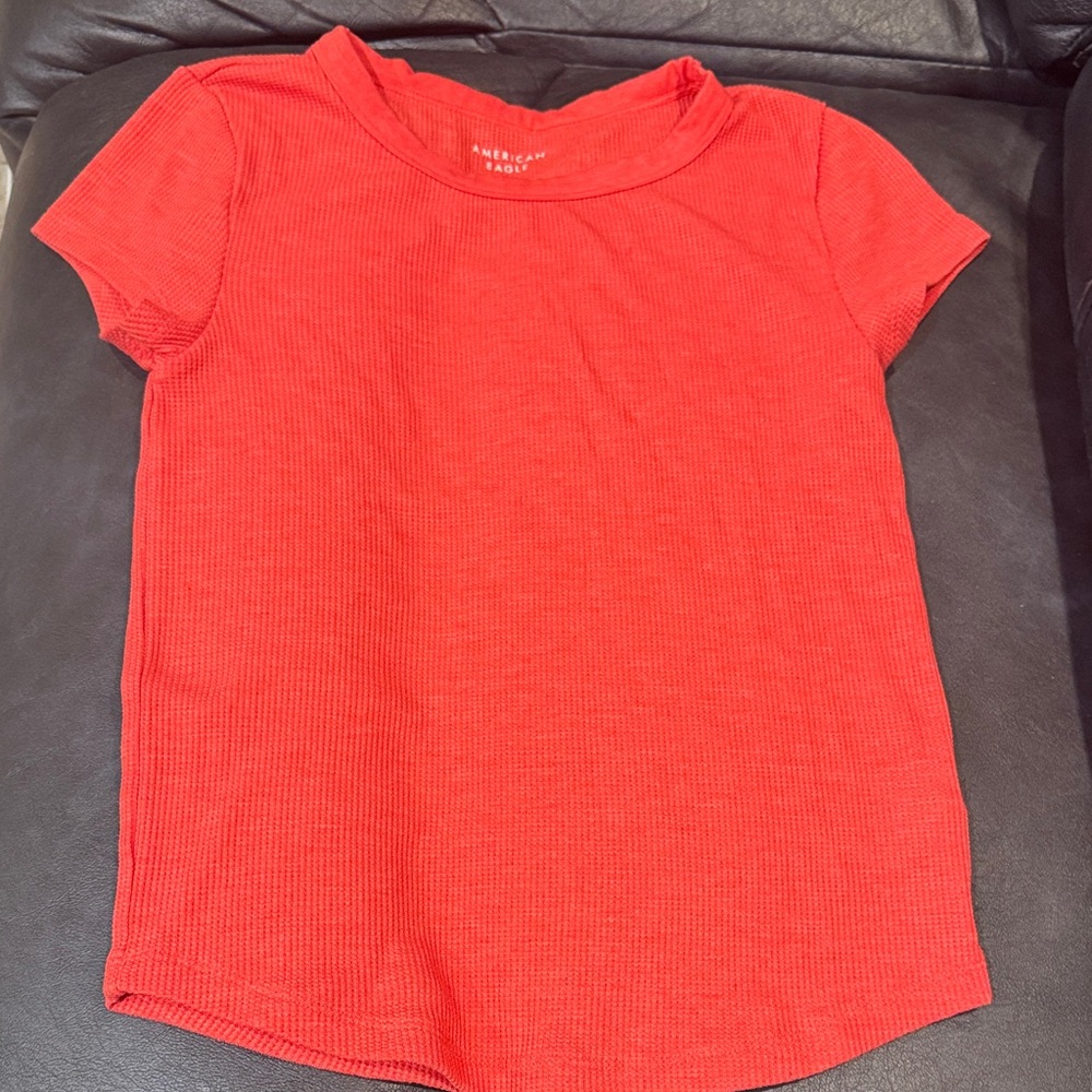American Eagle Outfitters Women’s Size Small Vibrant Coral Tee